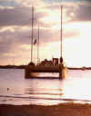 ab ab at anchor at dusk.jpg (33339 bytes)